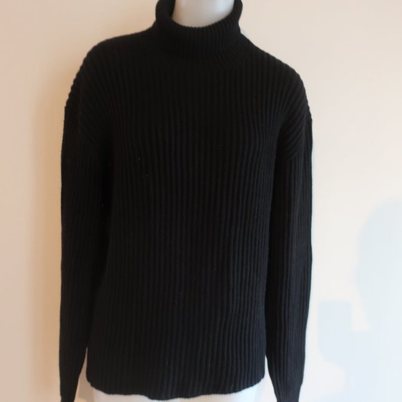 HUGO BOSS BLACK RIBBED TURTLENECK SWEATER SZ M* - Picture 3 of 7